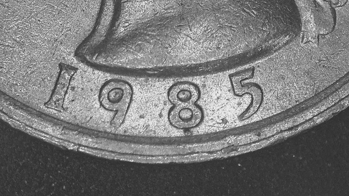 1985-P-Washington-Quarter-With-Extra-Ring-On-Obverse